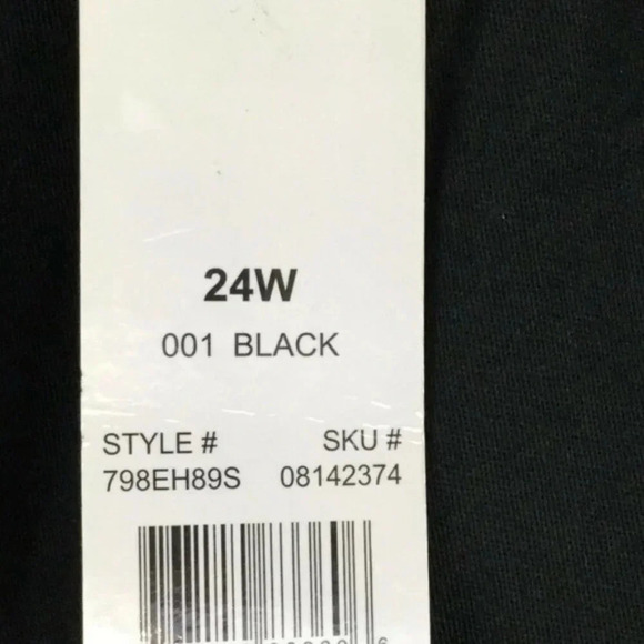 NWT Black Capris Pull On Elastic Waist Cuffed 24W - Picture 7 of 7